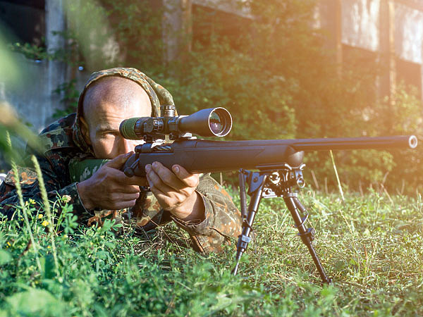 Изображение Поворотные кронштейны подходят для любого типа оружия. Фото: Shutterstock.com 