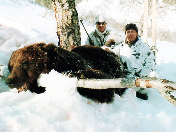 Изображение Два часа ждали медведя, сидя на снегу. Фото автора. 